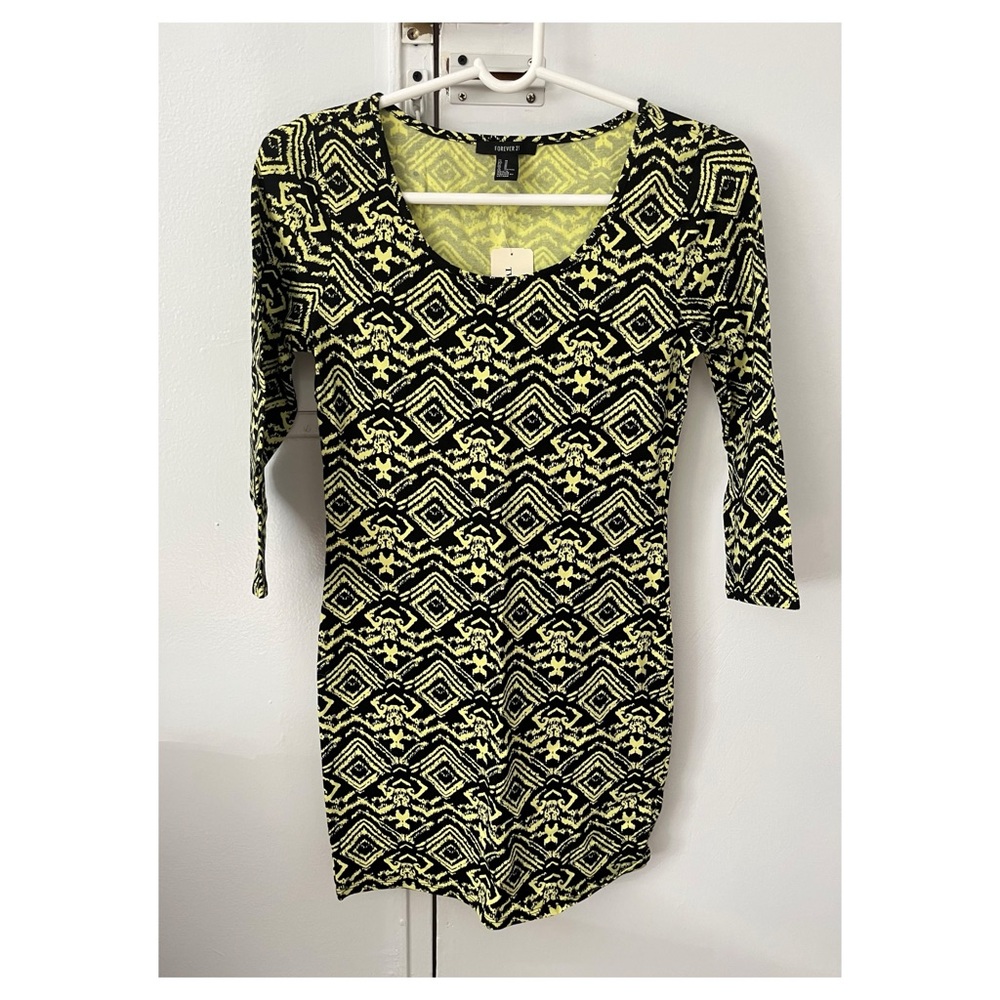 Forever 21 90s Yellow Dress Size Medium